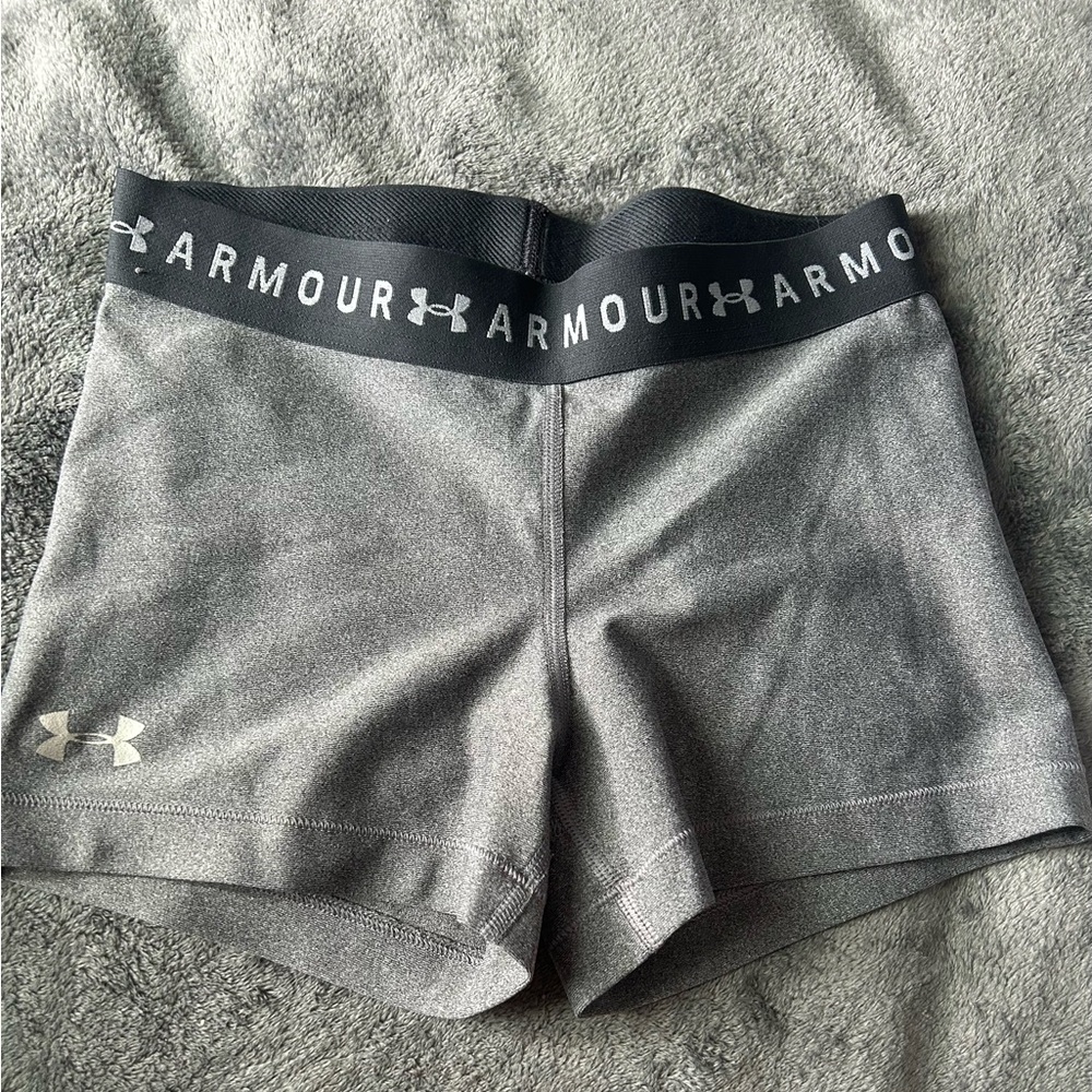 Under Armour Gray Athletic Shorts with Moisture-Wicking Fabric